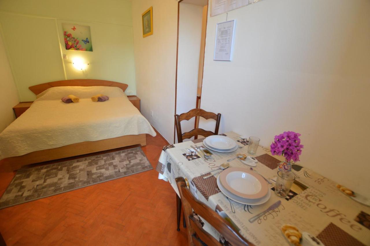 Apartment Vivoda Opatija Eksteriør billede