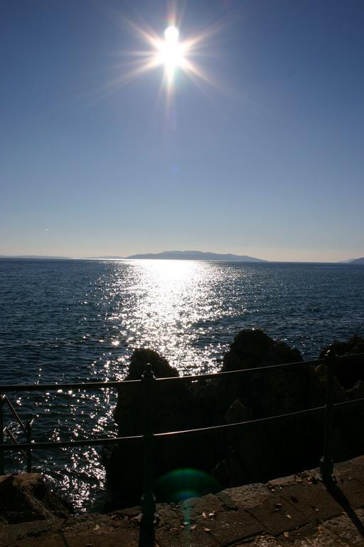 Apartment Vivoda Opatija Eksteriør billede